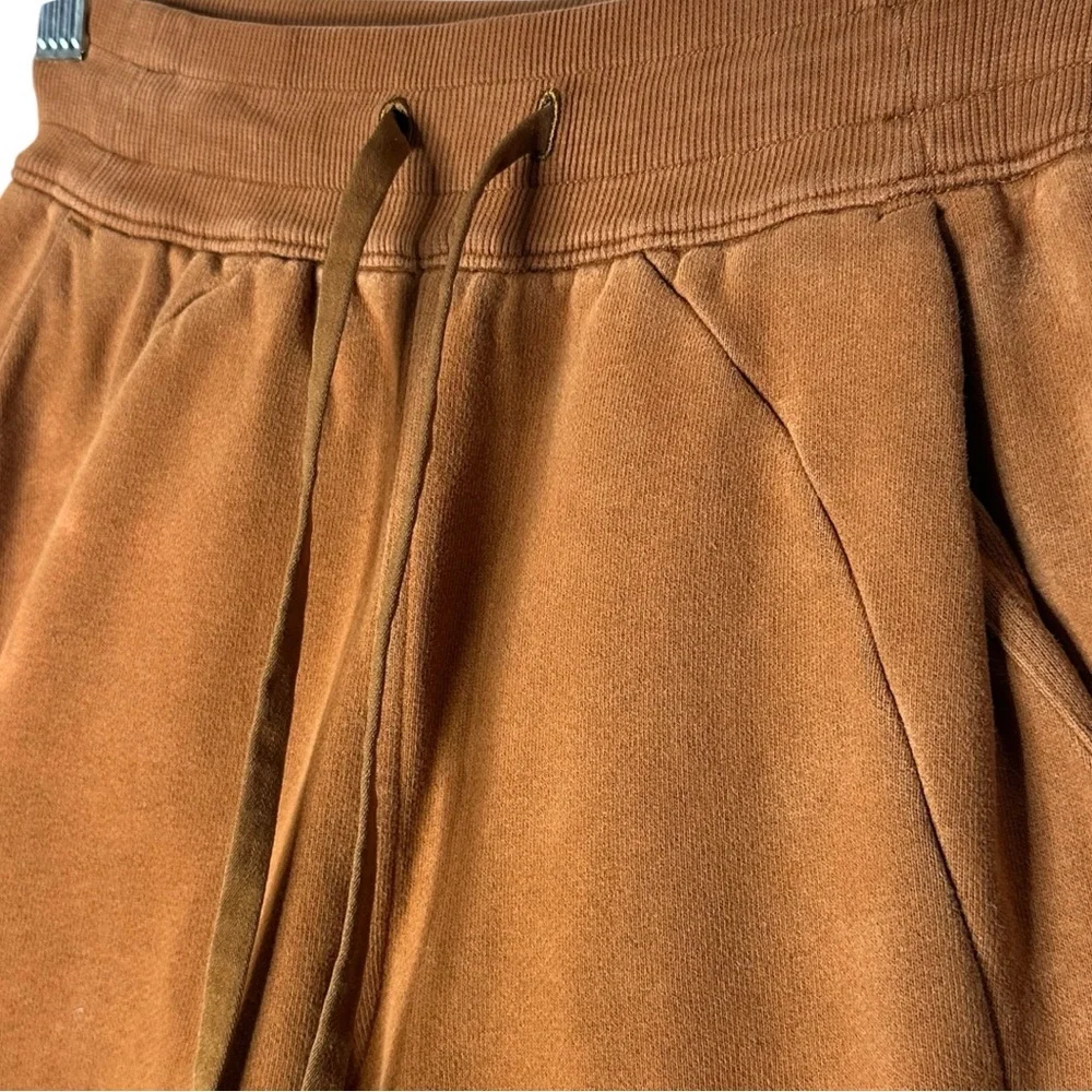 Lululemon Scuba Relaxed High-Rise Jogger Copper Brown Size 0